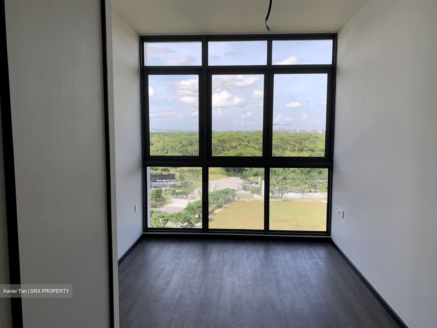 Symphony Suites (D27), Condominium #577220391